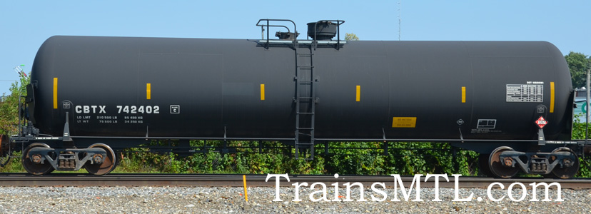 Car/wagon CBTX742402 right side / coté droit